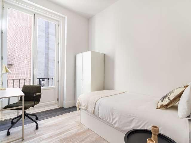 Habitación en piso compartido en madrid