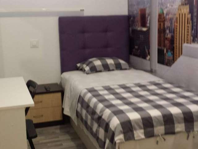 Habitación en piso compartido en madrid