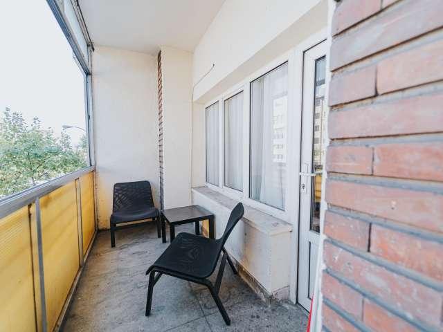 Habitación en piso compartido en Niño Jesús, Madrid