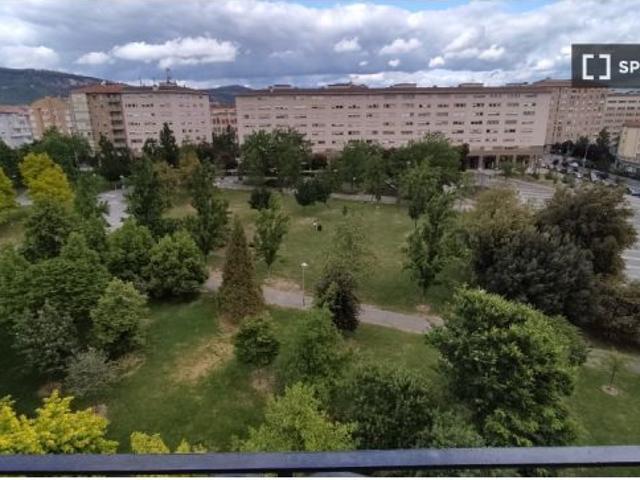 Habitación en piso compartido en Pamplona