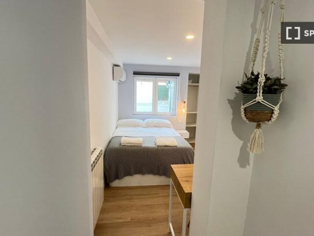 Habitación en piso compartido en Palacio, Madrid