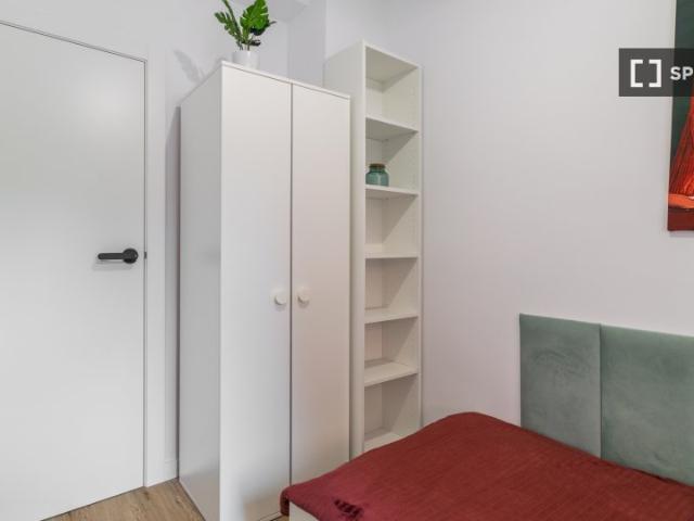 Habitación en piso compartido de 5 habitaciones en Porta, Barcelona
