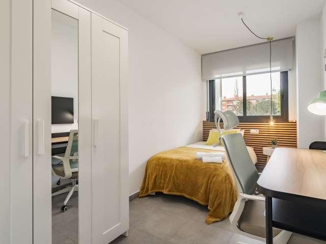 Habitación en piso compartido en sant cugat del vallès