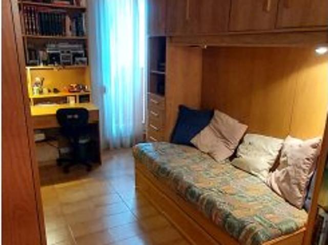 Habitación en piso compartido en Sant Just Desvern, Barcelona