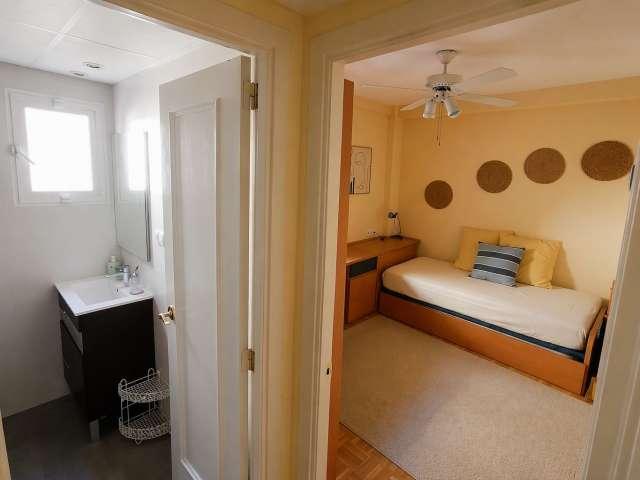 Habitación en piso compartido, Estrella, Madrid