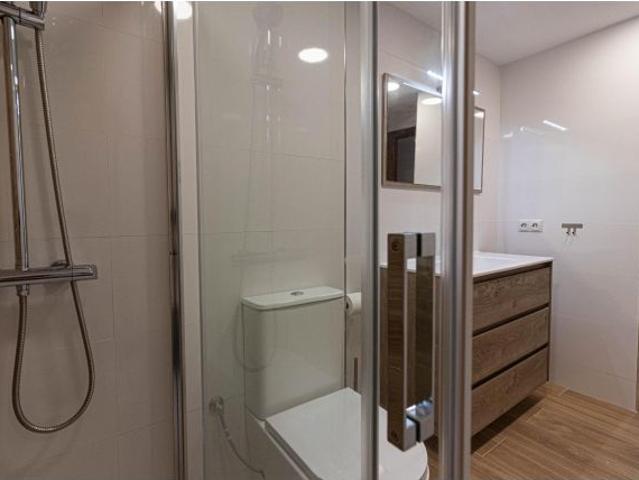 HABITACIÓN EN PISO COMPARTIDO* #H3