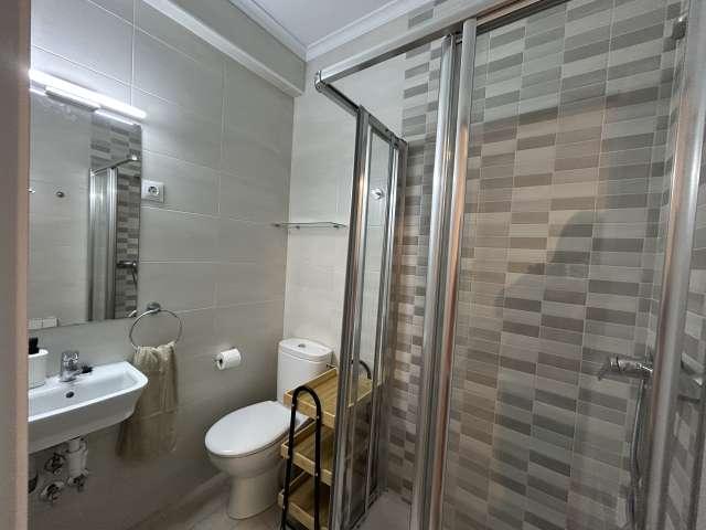 Habitación en piso compartido, Indautxu, Bilbao