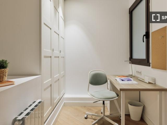 Habitación en piso compartido, l'Antiga Esquerra, Barcelona