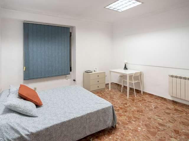 Habitación en piso compartido, Nou Moles, Valencia