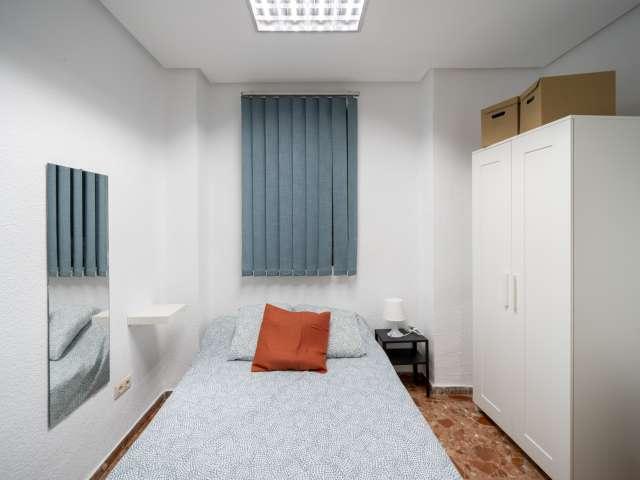 Habitación en piso compartido, Nou Moles, Valencia