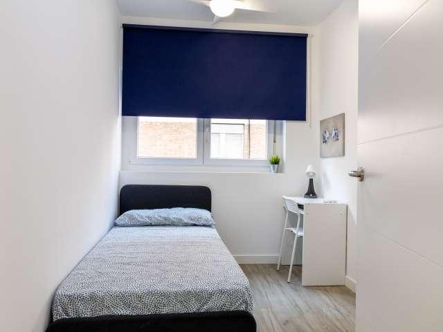 Habitación en piso compartido, Puerta Bonita, Madrid