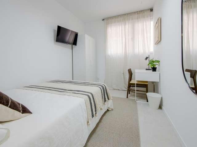 Habitación en piso compartido, Puerta del Ángel, Madrid