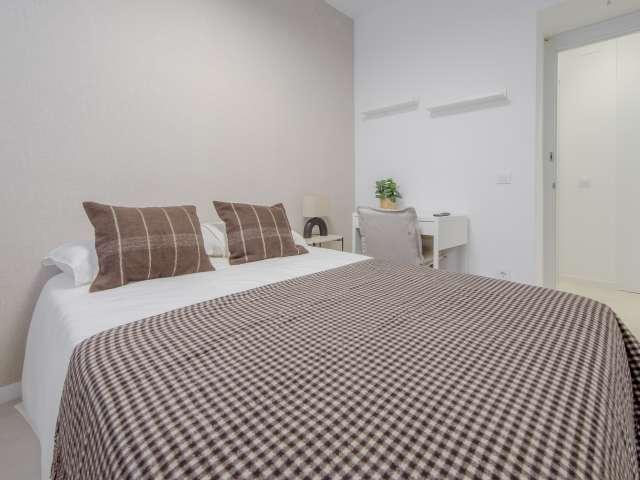 Habitación en piso compartido, Puerta del Ángel, Madrid
