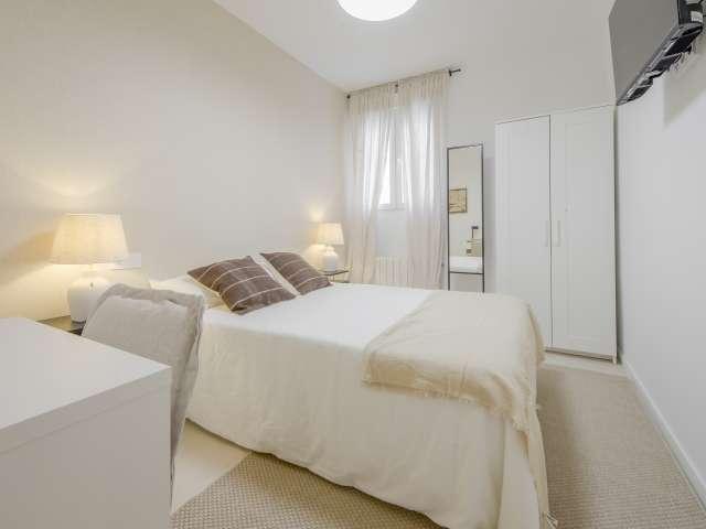 Habitación en piso compartido, Puerta del Ángel, Madrid