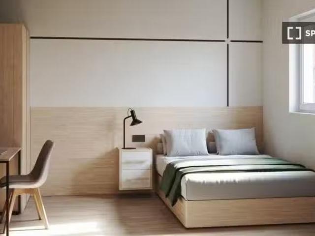 Habitación en piso compartido, Puerta del Ángel, Madrid