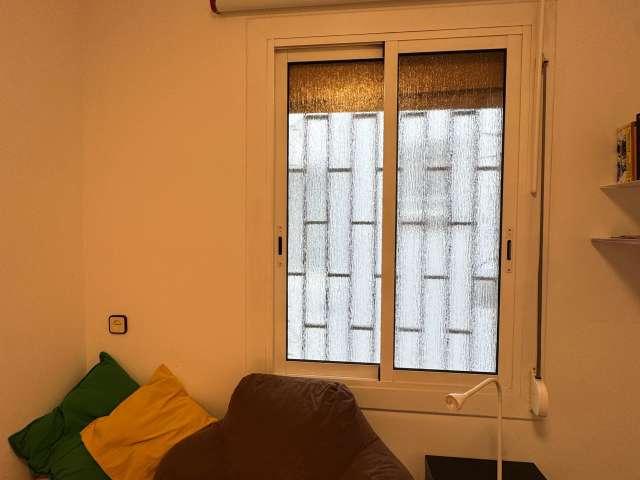 Habitación en piso compartido, Sants Badal, Barcelona
