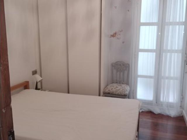 Habitación en piso de 3 dormitorios en alquiler en La Gran Vía