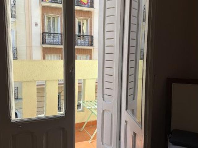 Habitación en piso de 3 dormitorios, Gaztambide, Madrid