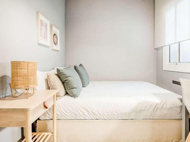 Habitación en piso de 3 habitaciones en alquiler en La Sagrera, Barcelona