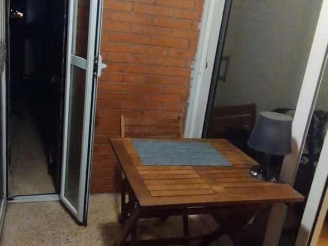 Habitación en piso de 3 habitaciones en Sant Martí SOLO MUJERES
