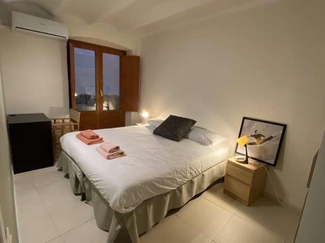 Habitación en piso de 3 habitaciones, Sant Pere Santa Caterina i la Ribera