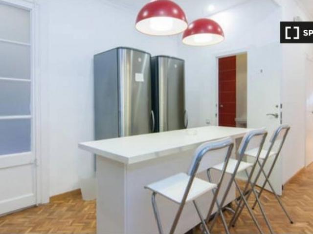 Habitación en piso de 10 habitaciones en L' Esquerra de l' Eixample, Barcelona