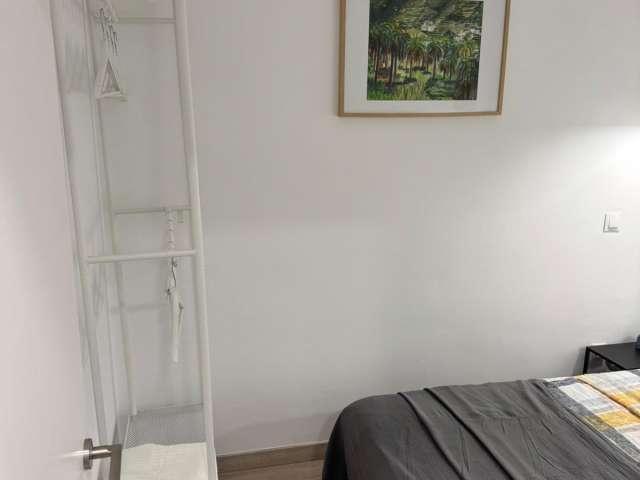 Habitación en piso de 2 dormitorios en alquiler en Palos de Moguer, Madrid