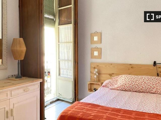 Habitación en piso de 4 habitaciones en alquiler en el Centro Histórico de Málaga