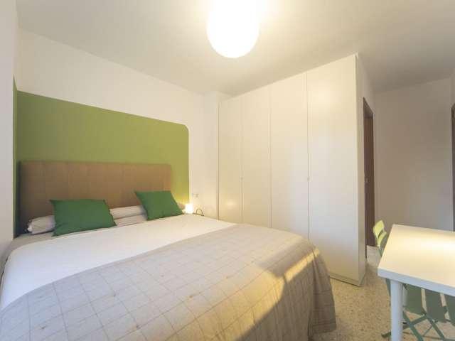 Habitación en piso de 4 habitaciones en alquiler en Parque Nueva Granada