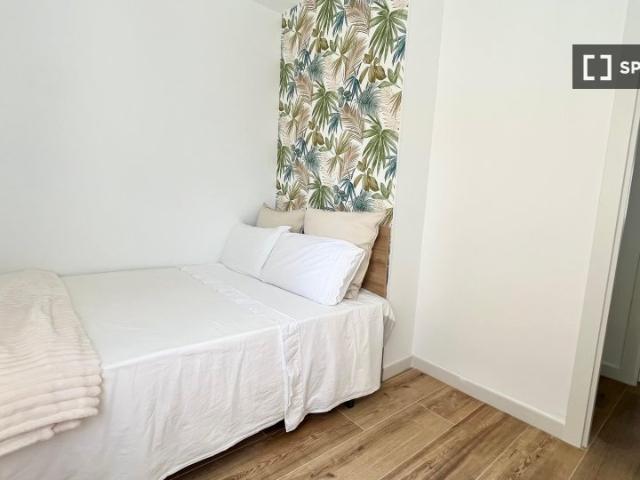 Se alquila habitación en piso compartido en Villegas, Sevilla