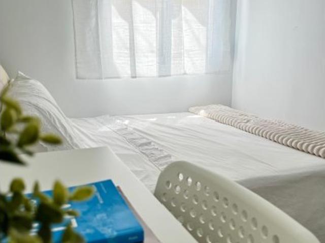 Se alquila habitación en piso compartido en Villegas, Sevilla