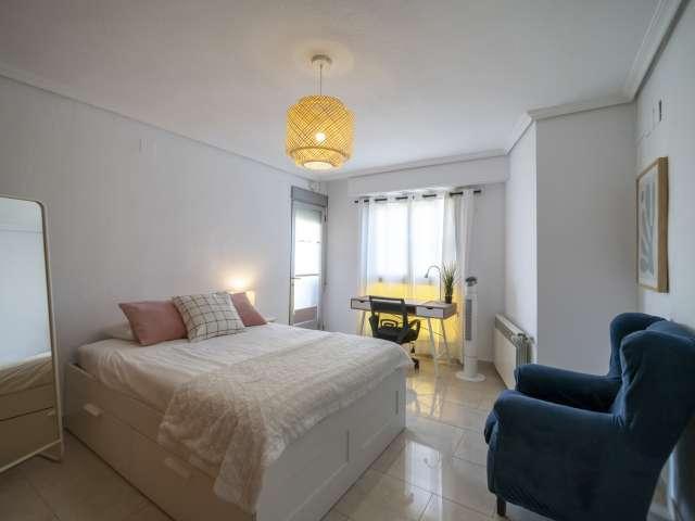 Habitación en piso compartido de 5 camas, L'Amistat, Valencia