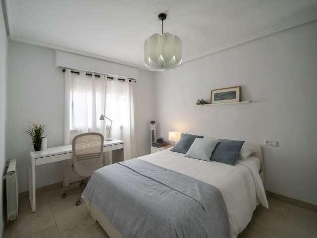 Habitación en piso compartido de 5 camas, L'Amistat, Valencia