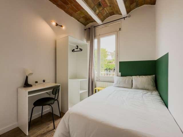 Habitación en piso de 6 habitaciones en alquiler en el Poble Sec, Barcelona