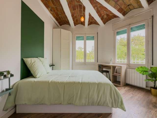 Habitación en piso de 6 habitaciones en alquiler en el Poble Sec, Barcelona