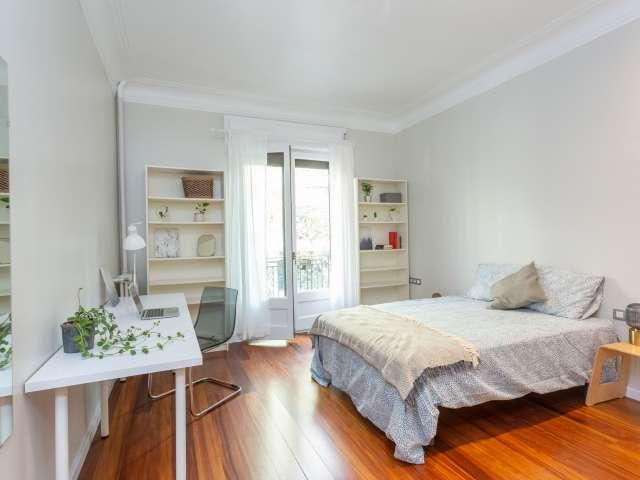 Habitación en piso de 6 habitaciones en alquiler en Vila de Gràcia