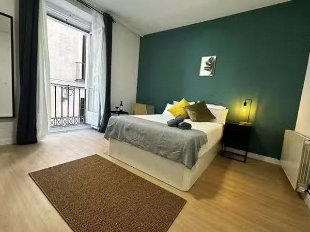Habitación en Plaza de Tirso de Molina