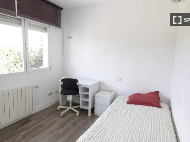 Habitación en Pozuelo de Alarcón, Madrid, gastos incluidos
