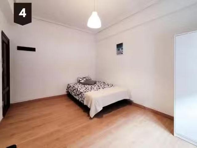 Habitación en Ramón y Cajal etorbidea, San Pedro de Deustu La.