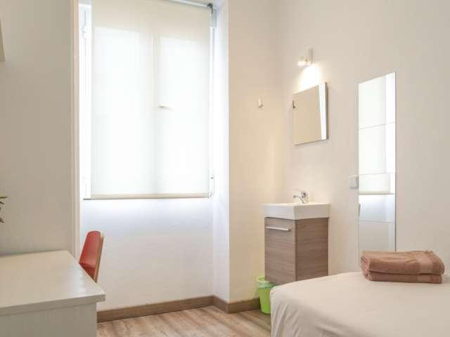 Habitación en residencia de estudiantes en Moncloa, Madrid