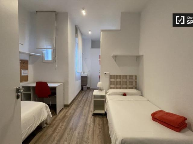 Habitación en residencia de estudiantes en Moncloa, Madrid