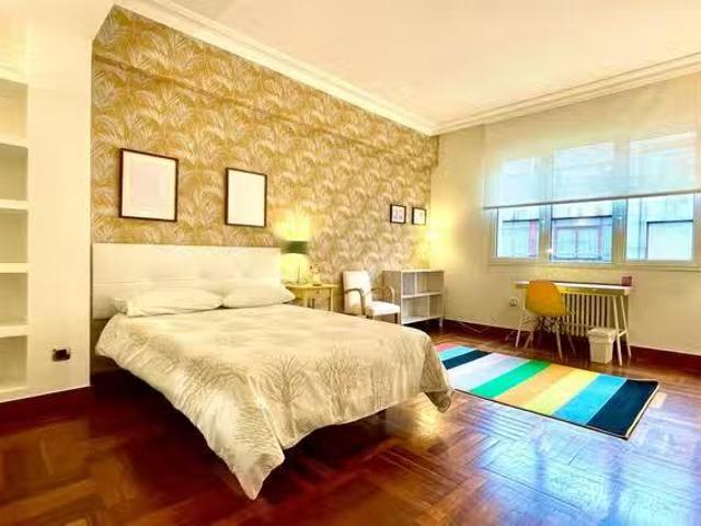 Habitación en Rodríguez Arias kalea, Indautxu