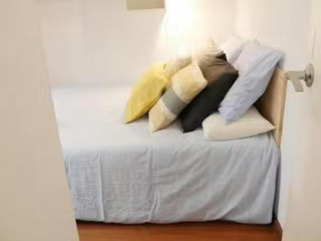 Habitación en Ronda de Sant Pere, Dreta de l'Eixample