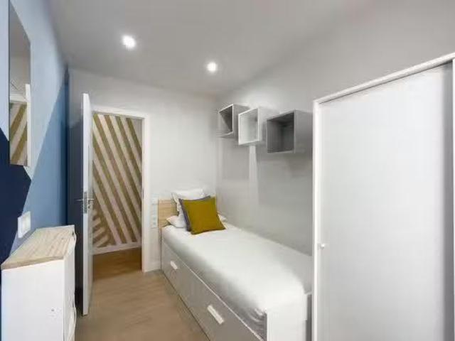 Habitación en Ronda de Sant Pere, Dreta de l'Eixample