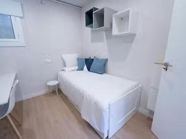 Habitación en Ronda de Sant Pere, Dreta de l'Eixample