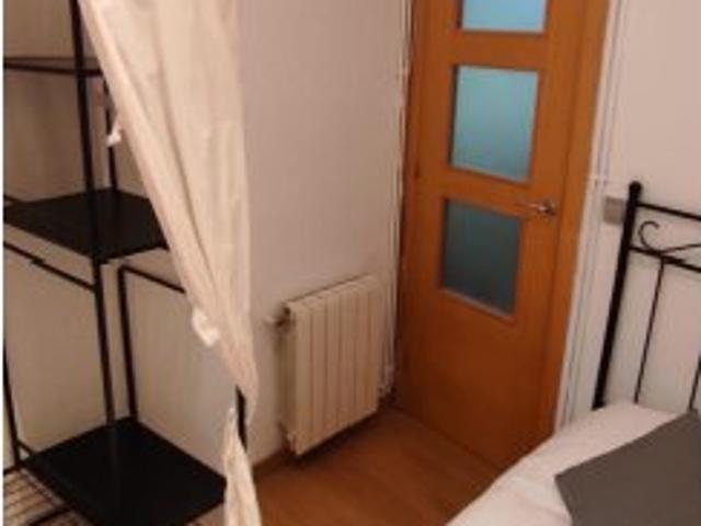 Habitación en Sants Badal, Barcelona, en alquiler