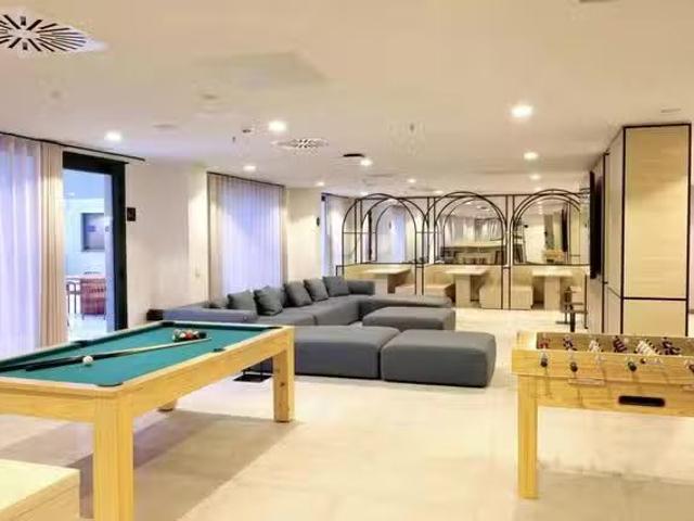 Habitación en Travesía del Monte Monjardín, Lezkairu