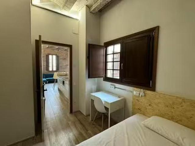 Habitación en Travessera de Gràcia, Vila de Gràcia