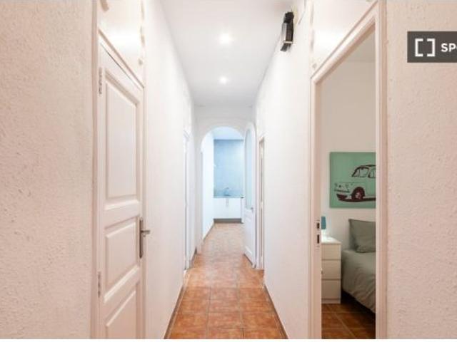 Habitación en un apartamento compartido de 1 dormitorio en alquiler en Russafa