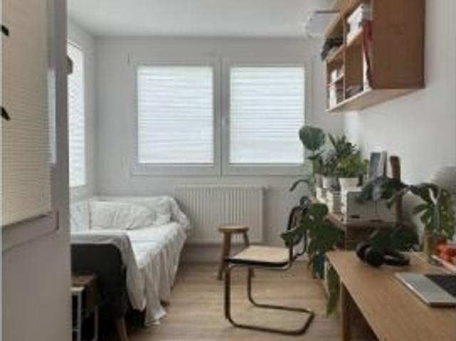 Habitación en un apartamento compartido de 1 dormitorio en alquiler en San Isidro